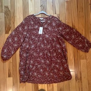 Women’s Dress: Size Medium